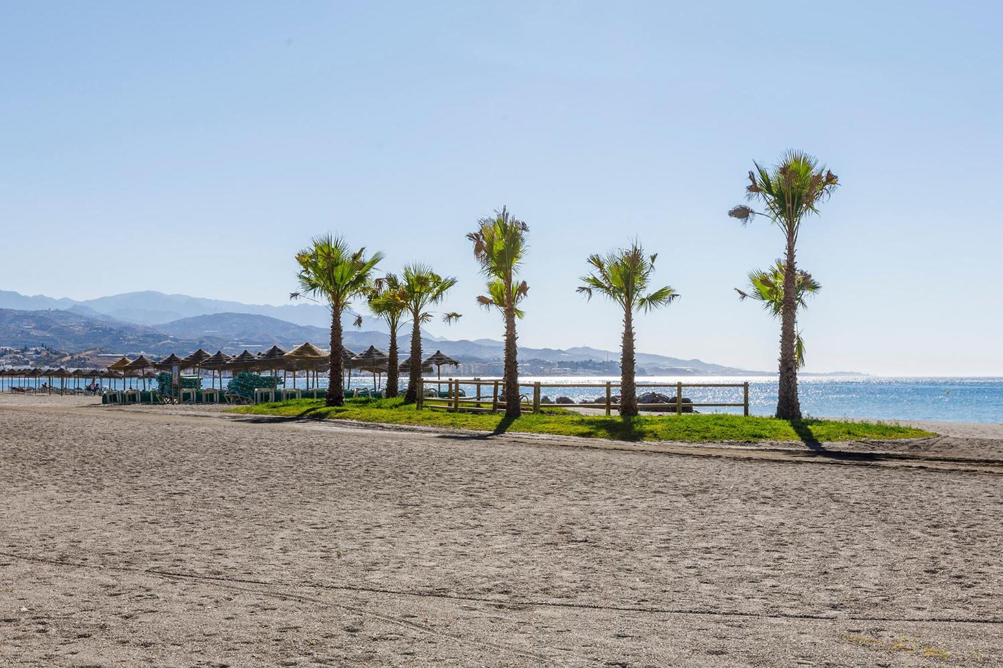Home Olimpo Torre Del Mar Ngoại thất bức ảnh