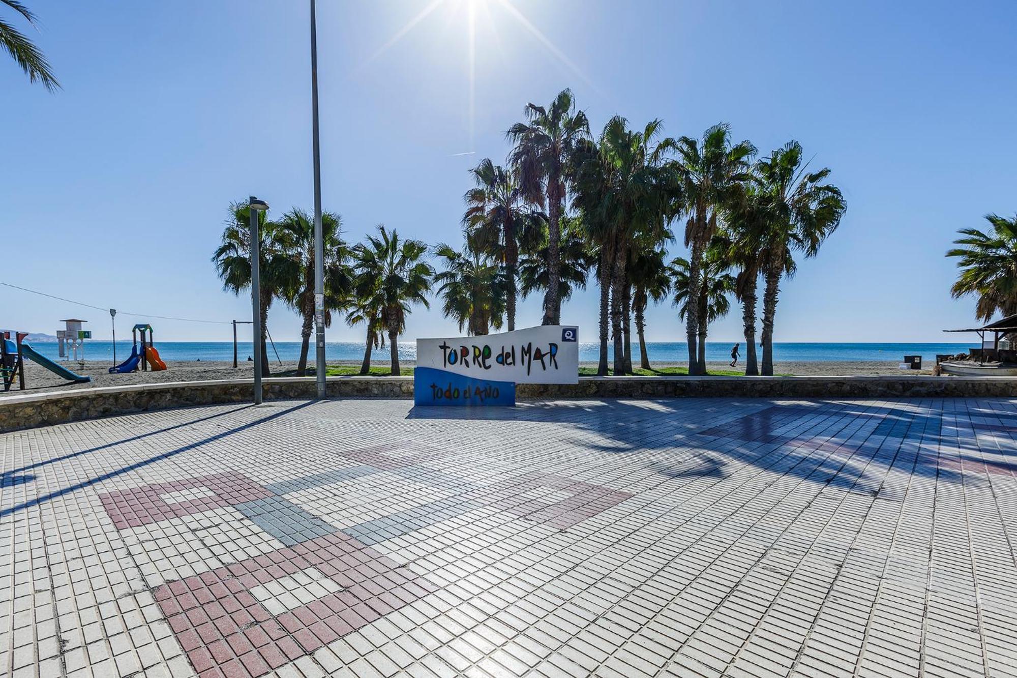 Home Olimpo Torre Del Mar Ngoại thất bức ảnh
