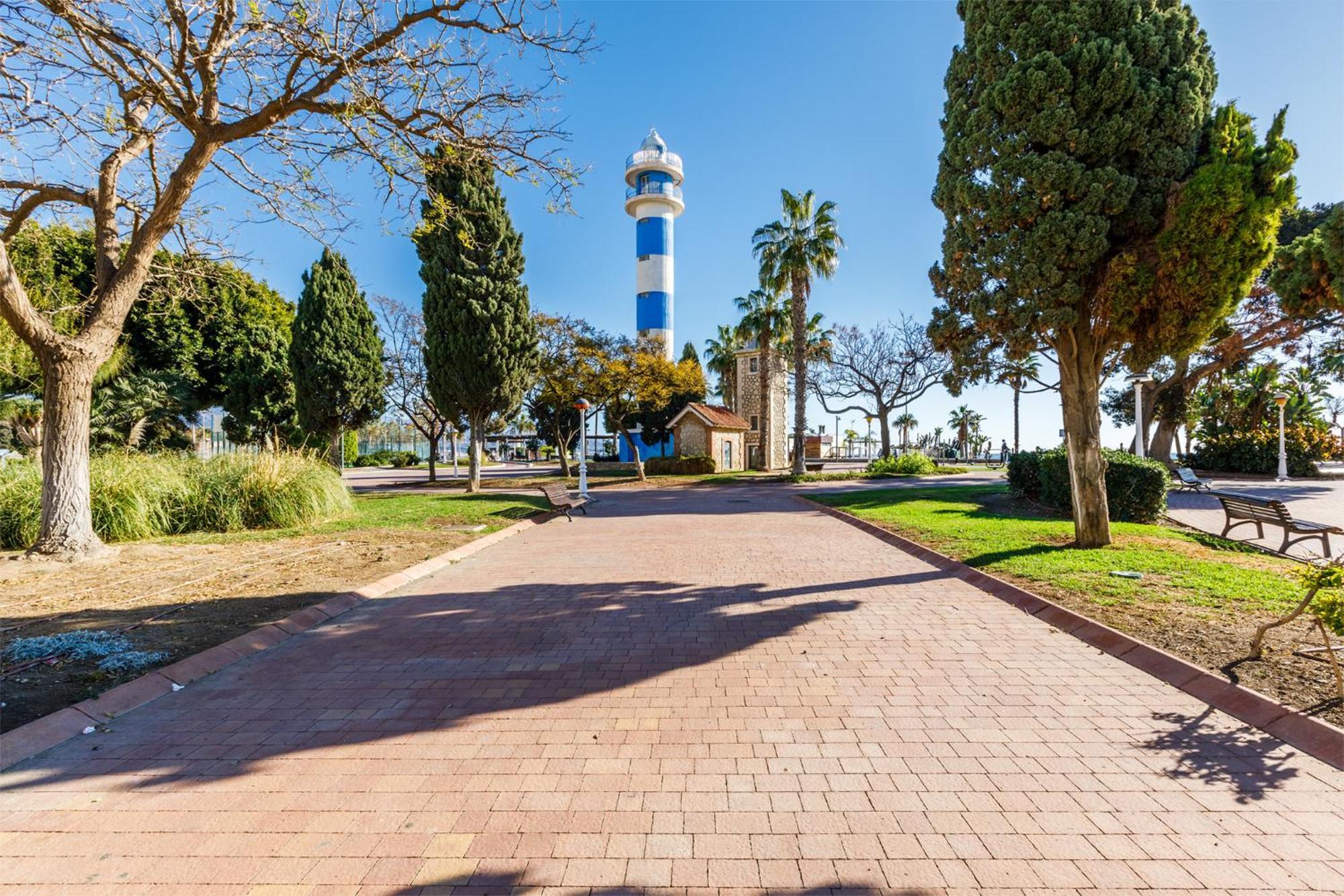 Home Olimpo Torre Del Mar Ngoại thất bức ảnh